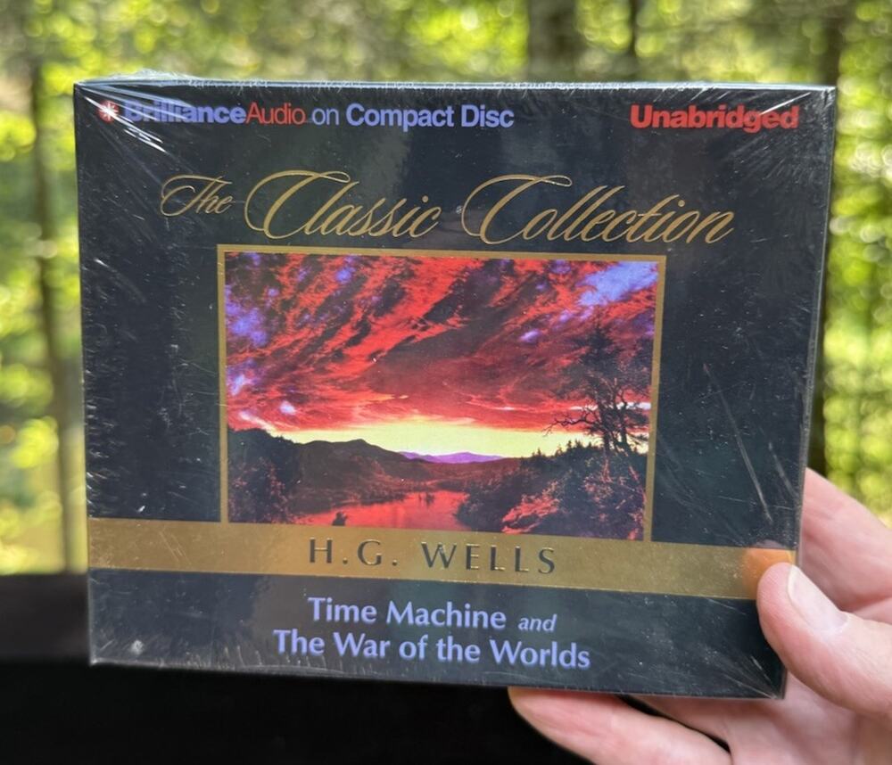 The Time Machine & The War of the Worlds H.G. Wells Audiobook Sealed New! B3